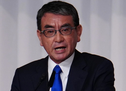 【財務省の下僕】河野太郎さん　ガソリン暫定税率廃止に反対「フェラーリやポルシェに入れるガソリンを下げる必要はない」←頭が悪すぎて炎上中