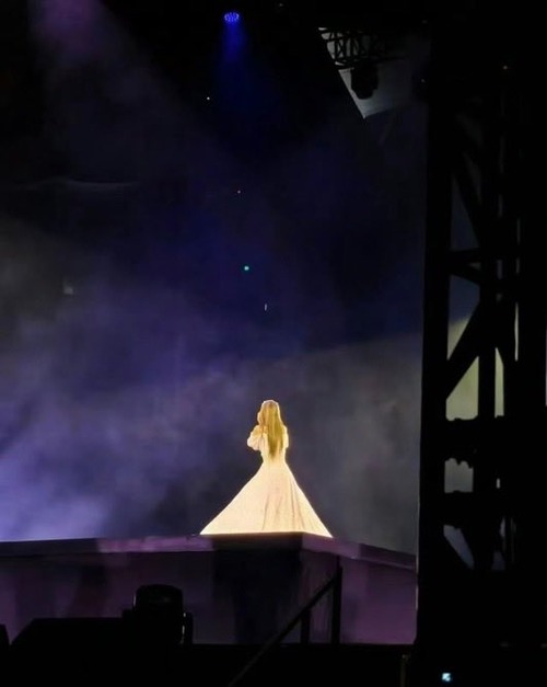 中国共産党により中国公演を中止にされた浜崎あゆみさん　伝説を残す