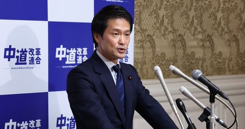 中道改革連合「政治資金パーティーやめろって自民党に言ってたけど、やっぱり無しで！金がないからパーティーどんどんやるし、執行部も出席して支援します！！！」