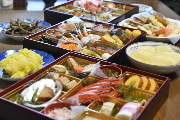 2026年】明けましておめでとうございます＆3回目の福袋おせちの中身は