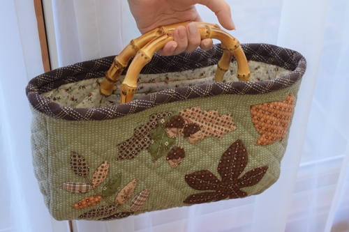 ホビーラホビーレ　手作りパッチワークアート 野菜屋　作品のみ ホビーラホビーレ クロスステッチフレーム［山野草］: キット