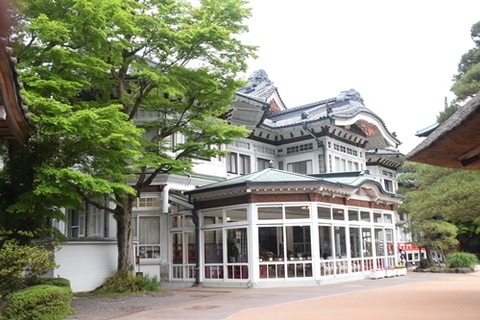 本館