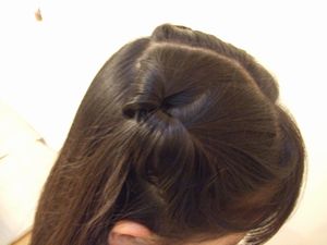 トプシーテイルで娘のヘアアレンジ Happy Go Lucky 心地いい暮らしのコツ Powered By ライブドアブログ トプシーテイルで娘のヘアアレンジ Happy Go Lucky 心地いい暮らしのコツ Powered By ライブドアブログ