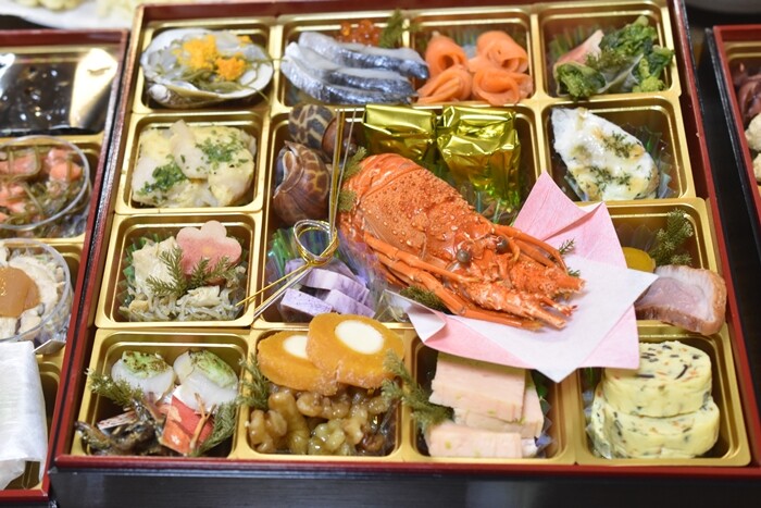 2026年】明けましておめでとうございます＆3回目の福袋おせちの中身は