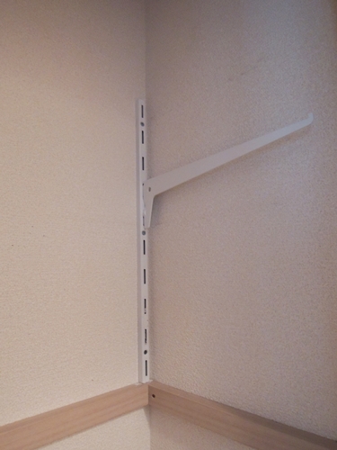 こんな風に止めます