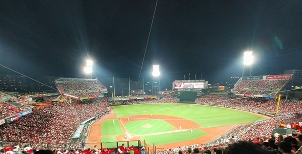 マツダスタジアム