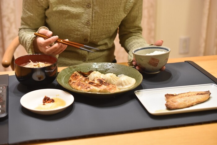 卓上保温プレート】冬の食卓に最高！料理を最後まで熱々キープ♬＆楽天