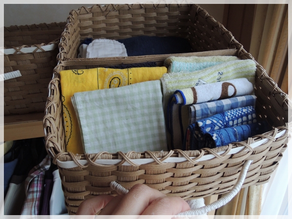 妹の家の片付け「エコクラフトで収納カゴ作り」 : happy-go 妹の家の片付け「エコクラフトで収納カゴ作り」 : happy-go