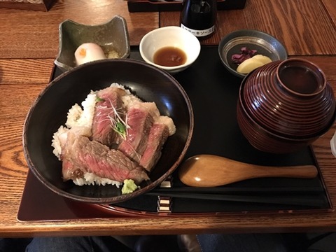 ステーキ丼 (3)