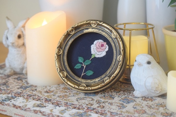 戸塚刺繍 薔薇の花束 額縁 ハンドメイド