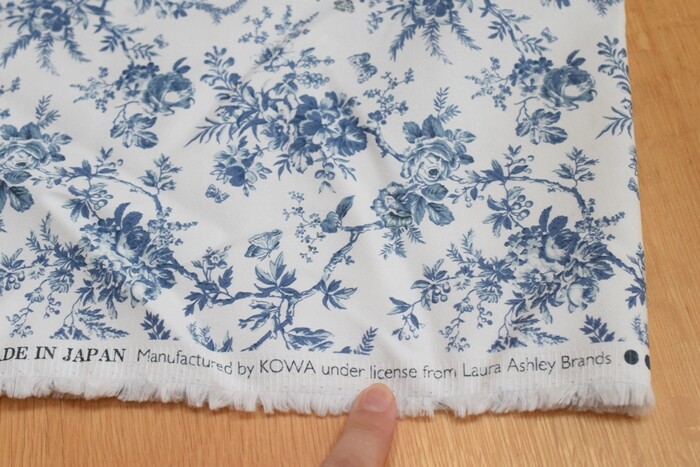 既製品みたいに】パイピングコードを挟んでローラアシュレイの