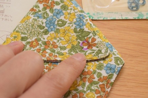 1時間で作れます ハギレ布で作る三角小銭入れ 作り方つき Happy Go Lucky 心地いい暮らしのコツ Powered By ライブドアブログ