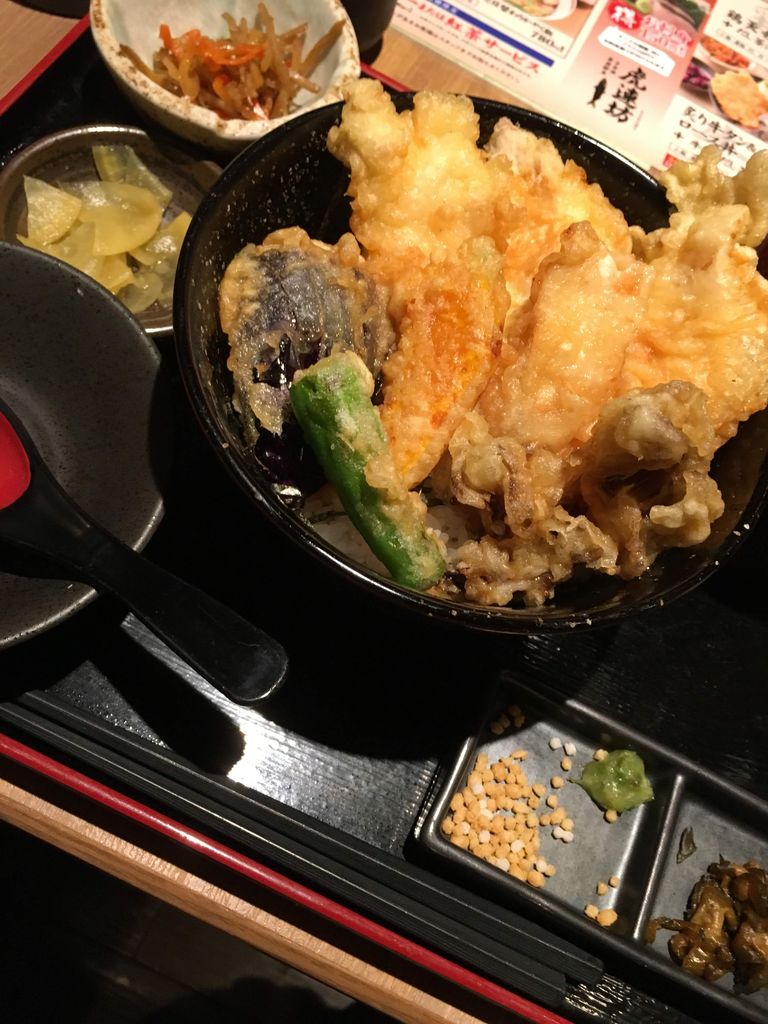 東京駅ランチ 虎連坊 八重洲店 ちょいと一杯のつもりで飲んで 東京駅ランチ 虎連坊 八重洲店 ちょいと一杯のつもりで飲んで