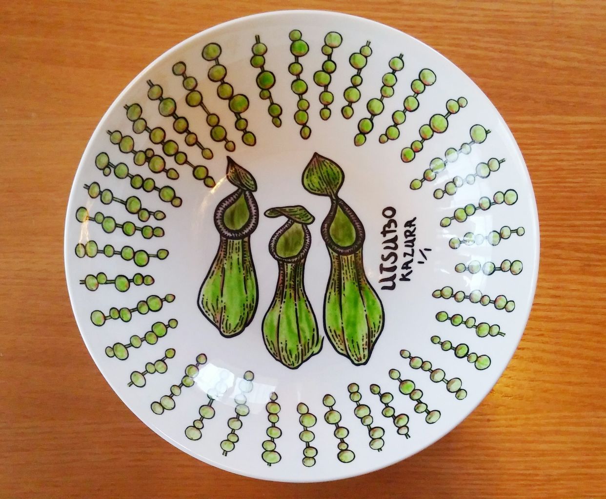 らくやきマーカー 100均食器を簡単リメイク うつぼかずら柄編 イラストレーターはなのblog らくやきマーカー 100均食器を簡単リメイク うつぼかずら柄編 イラストレーターはなのblog