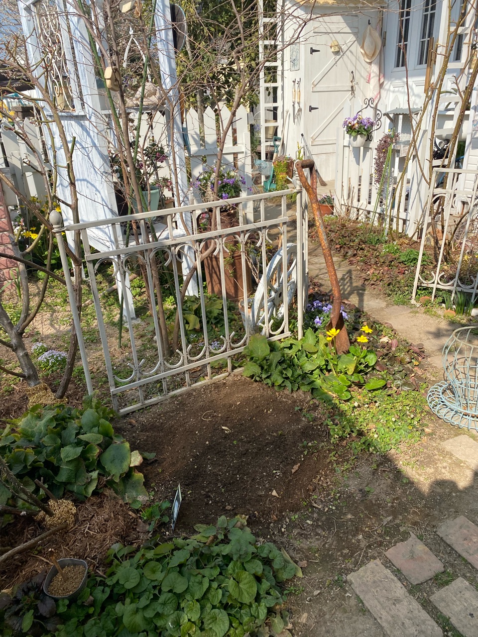 レンガの井戸風花壇をdiy 多肉を植えて のばらのガーデニングブログ Hana And Rose Garden Powered By ライブドアブログ