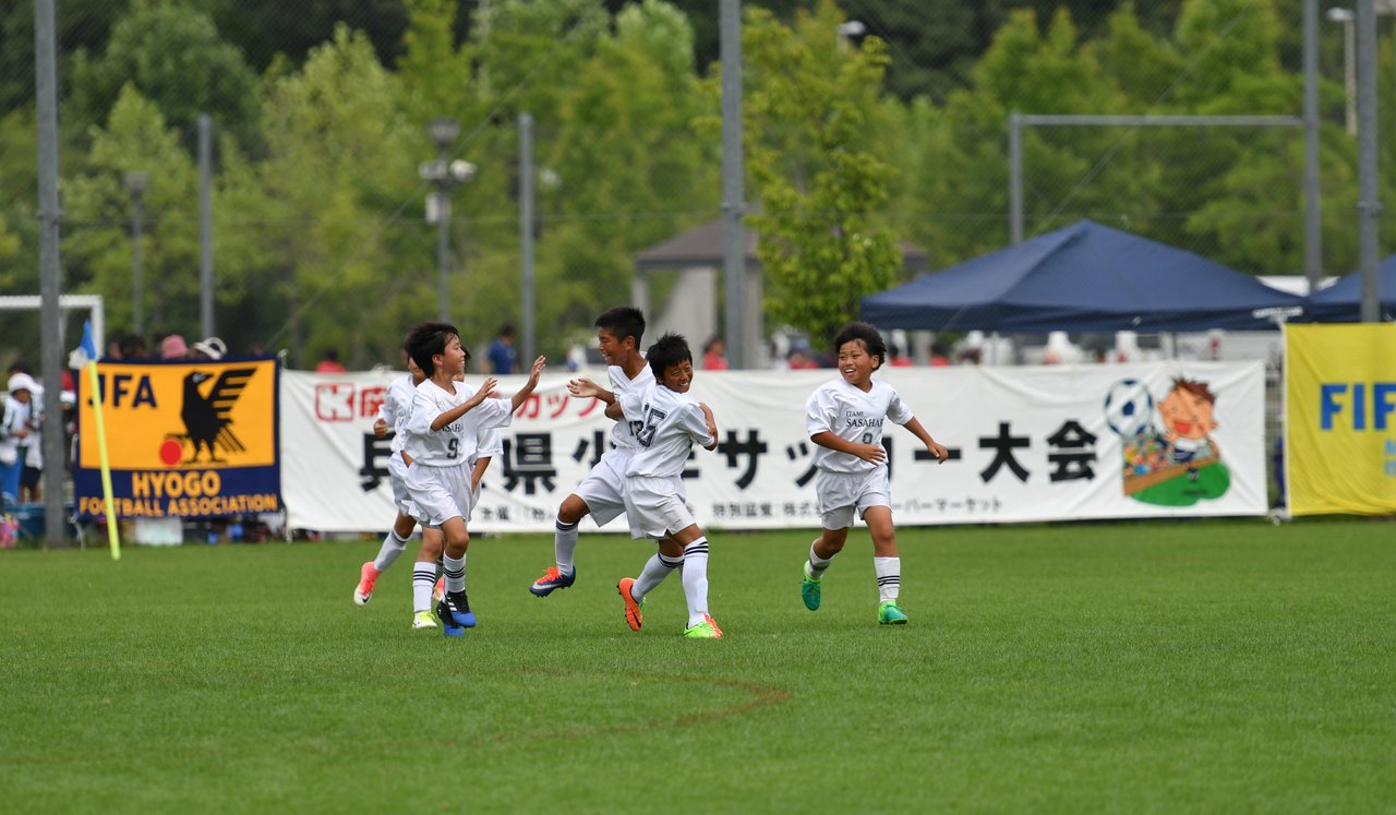 兵庫県少年サッカー6年生大会予選リーグ Volante 笹原sc