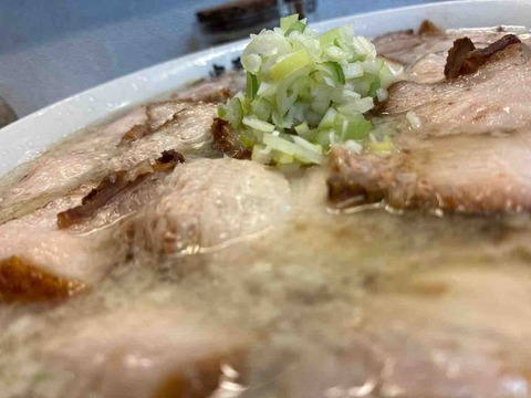 こってりはこってりで悪くないね　中華そば 馥