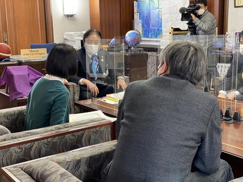 852EFC2D-9029-4F51-9D33-7454C983C0F3_1_105_c