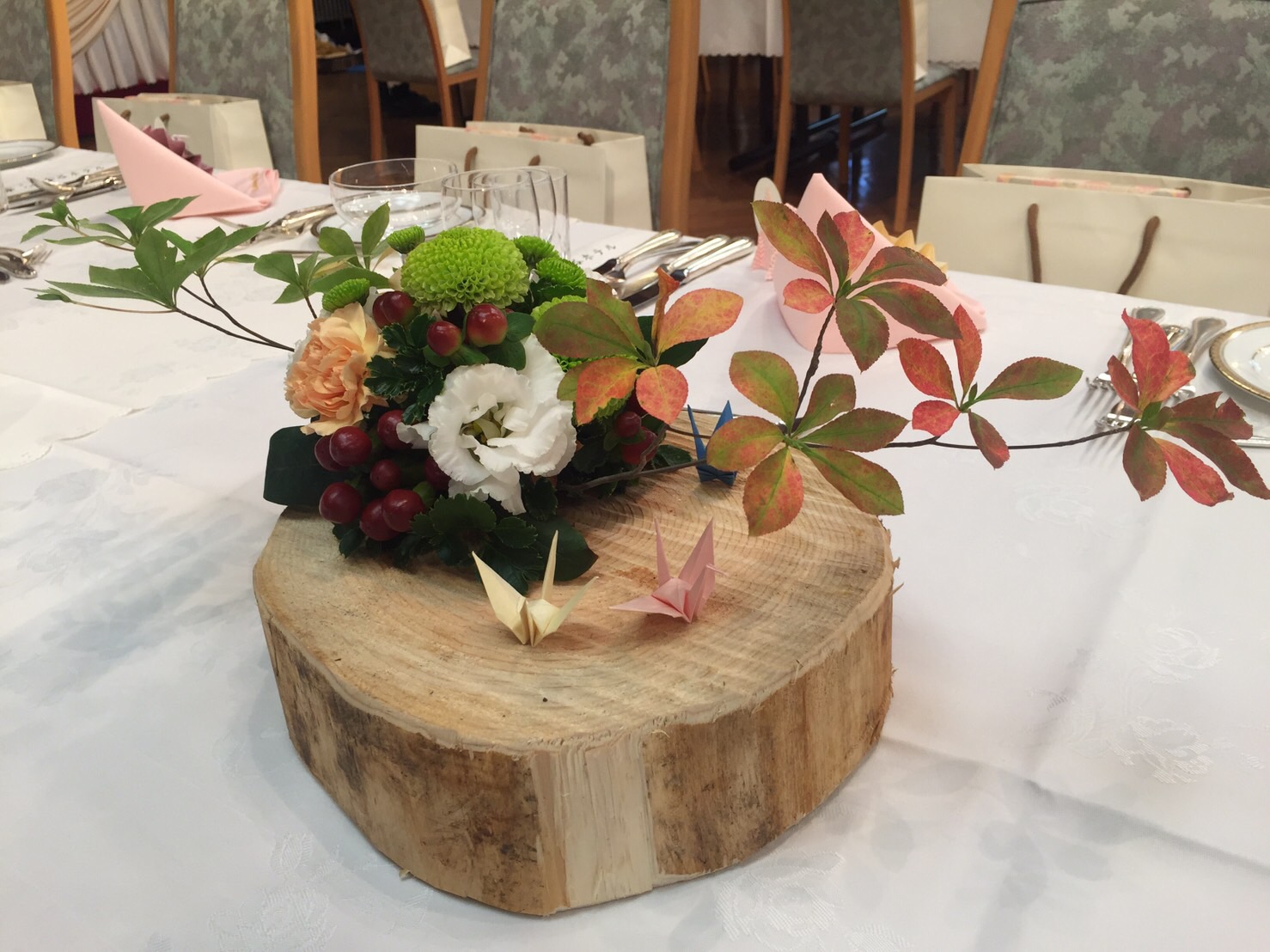 秋のウェディング装花 花屋のhanashi Hanadocoro Enn 秋のウェディング装花 花屋のhanashi Hanadocoro Enn