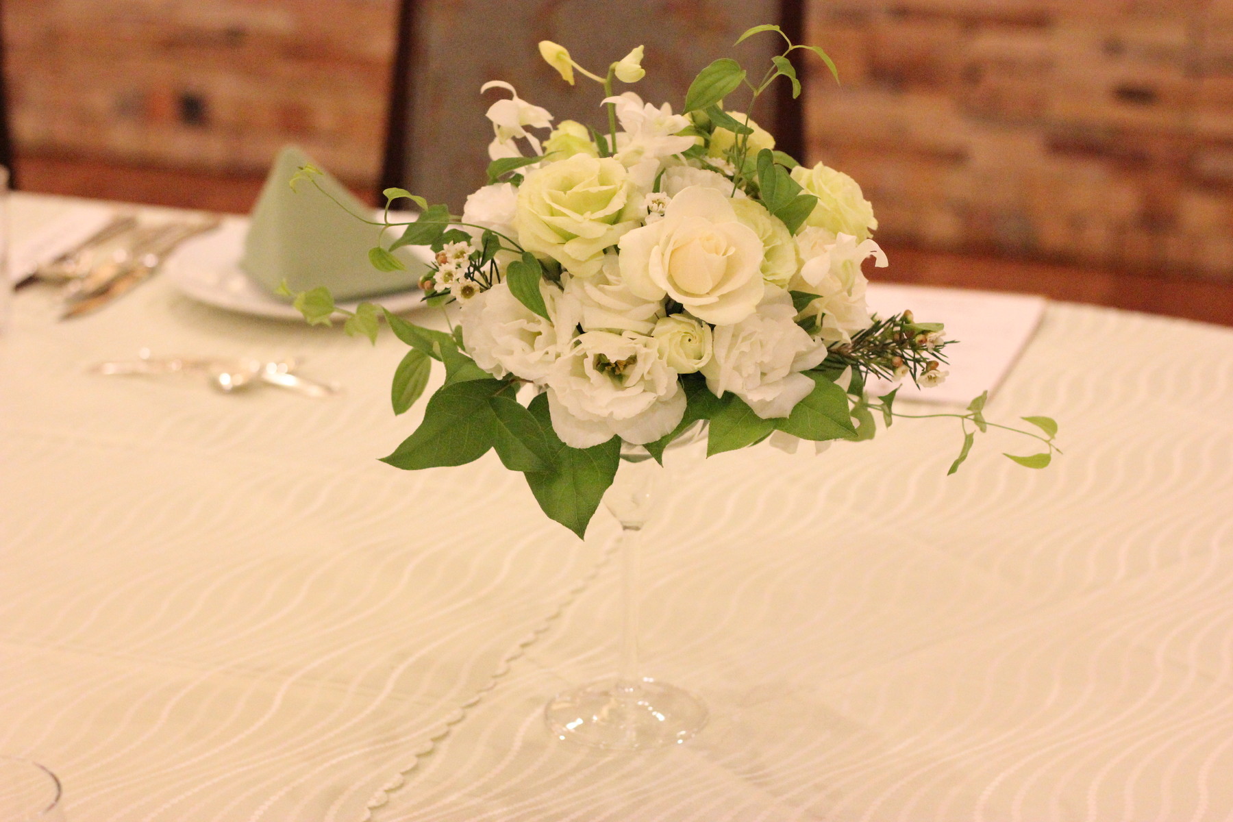 結婚式の会場装花 花屋のｈａｎａｓｈｉ Hanadocoro Enn