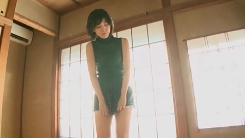 階戸瑠李 OVER 彼女の秘密 AQSF-009 (23)