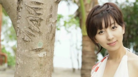 Lovely Woman 飯田里穂33