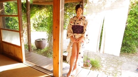 ほっとみるく 佐山彩香38