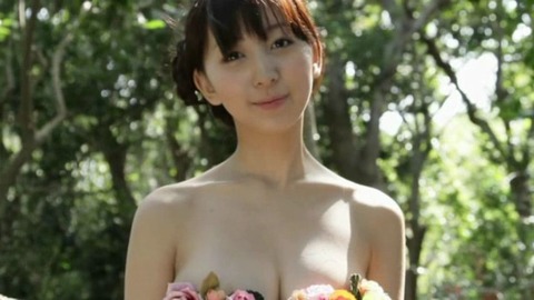 Lovely Woman 飯田里穂28