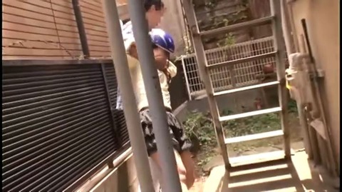 都会のヘルメット一輪車娘に中出し NHDTA-412 (5)