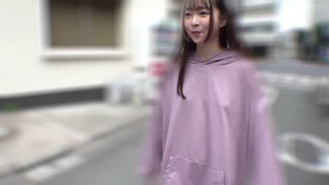 ノーパンに見える服装で VOTAN-108 (20)