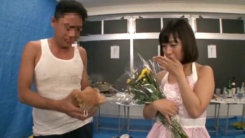 尾上若葉をダマして超汗臭い日雇い労働者と SVDVD-377 (55)