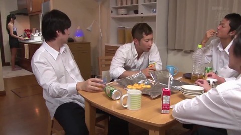 神ユキ 生徒たちに三日間犯され続ける美尻女教師 前半 26