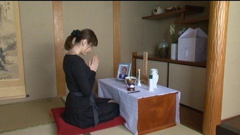 ゆまチンの背後霊になったら 麻美ゆま DV1423 (2)