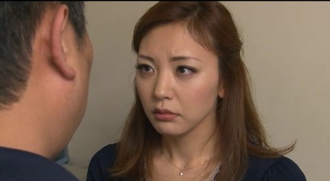 娘の目の前で輪姦される母 倉木みお 24