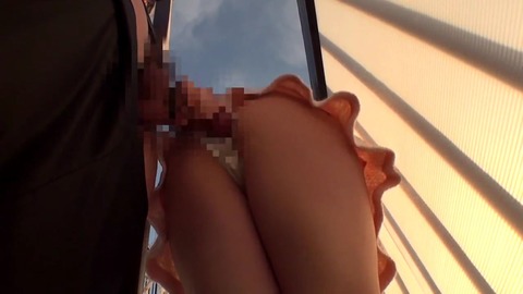 下着を干す人妻のパンチラ SW-181 (27)
