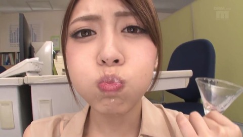 僕の上司は痴女ごっくんマニア 桜井あゆ MIGD-600 (75)