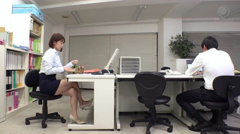 美園和花 残業中、2人きりの社内で LULU-308 (36)