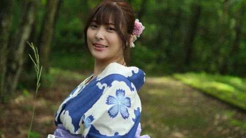 Hina Flap of babybird 似鳥日菜 REBD-795 (15)