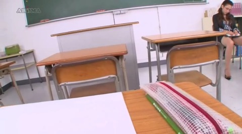 友田彩也香の悩殺パンチラ症候群 ARMG-219 (37)
