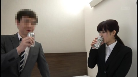 やったら後悔?ダメ?しちゃう?どうする?MRXD-056 (1)