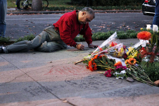 1006applefan11_slideshow