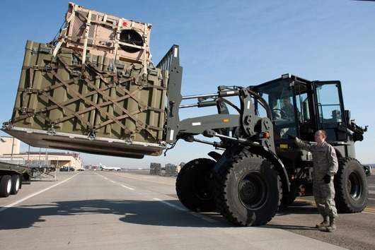 75565-supplies-unloaded-at-yokota-air-base-near-tokyo