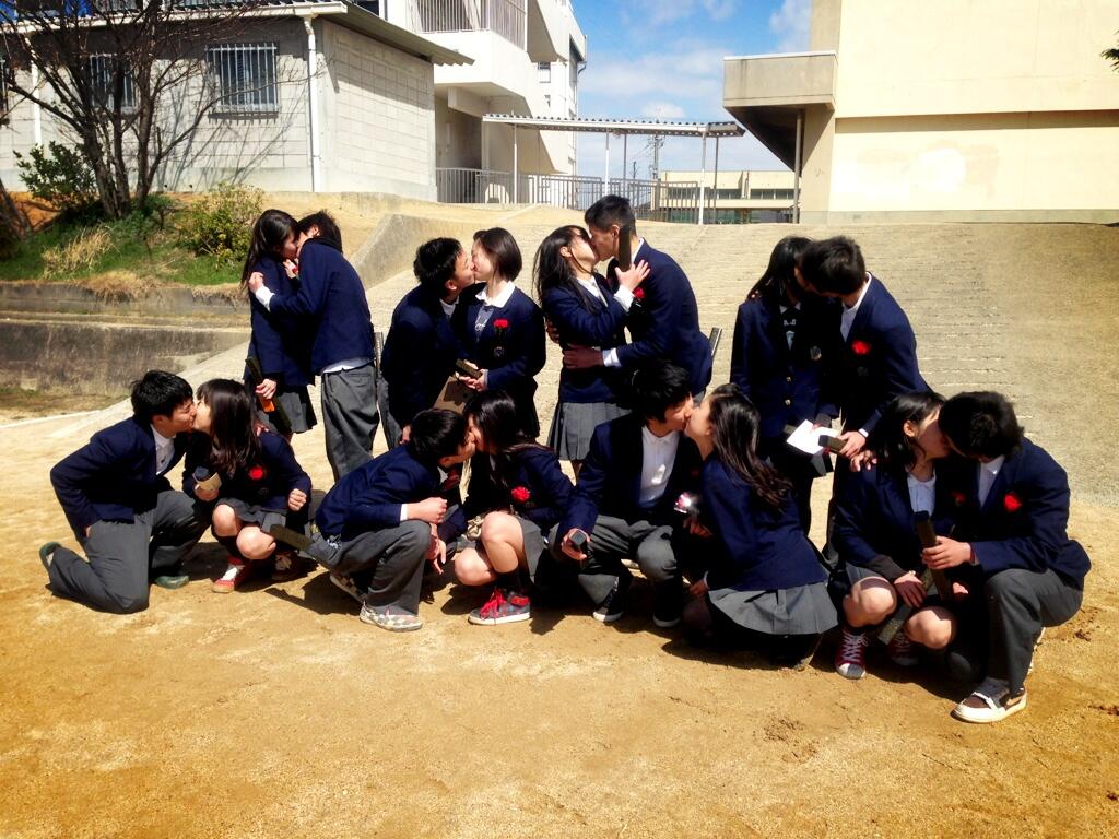 画像あり 最近の中学生の卒業記念写真が衝撃的 2のまとめr 画像あり 最近の中学生の卒業記念写真が衝撃的 2のまとめr