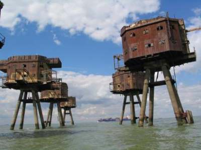 Maunsell%20Army%20Sea%20Forts22