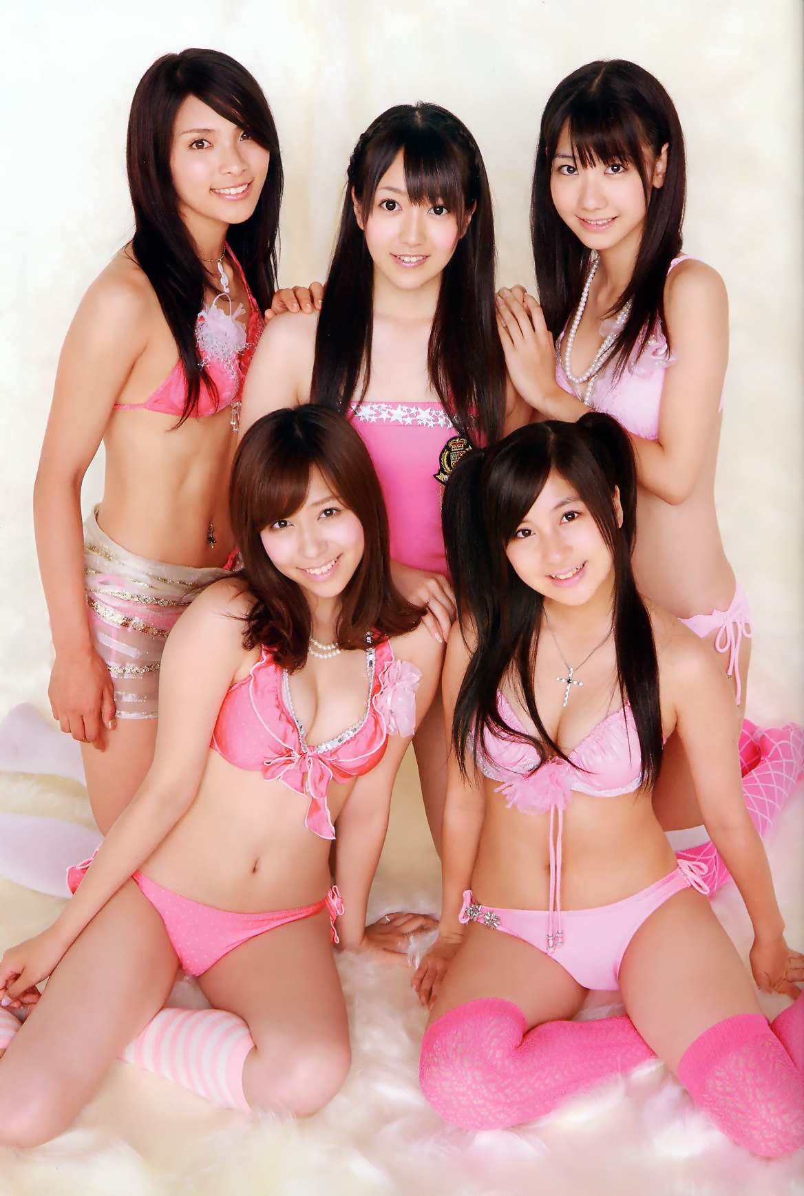 速 報)AKB48 の 大 島 優 子 が 坊 主 