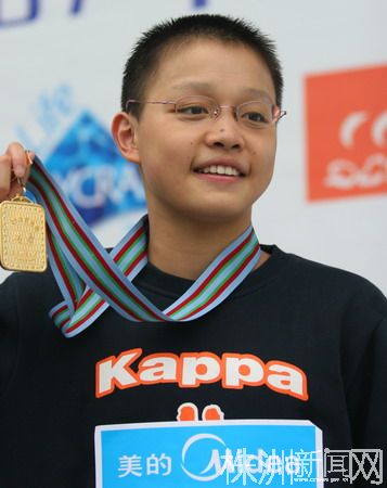 20120621052456210