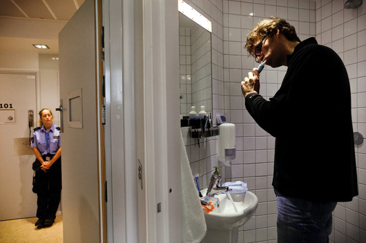 110725_0_rsz_halden_luxury_prison_29