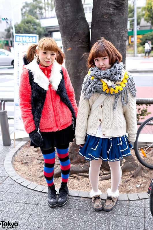 Shibuya-Girls-Street-Snap-2012-02-22-G4744