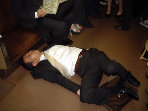 Salaryman_Sleep_12