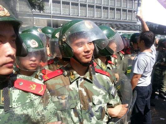 7f09b0d5jw1dwx1ff7tiej